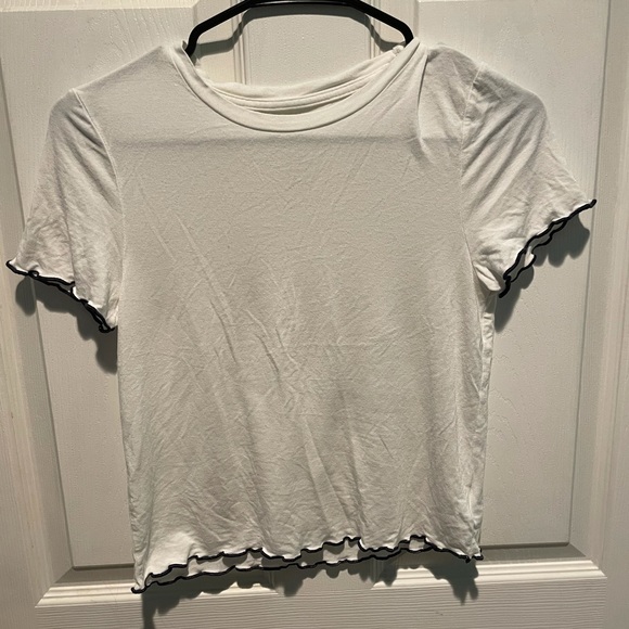 American Eagle white shirt sleeve top - Picture 1 of 2